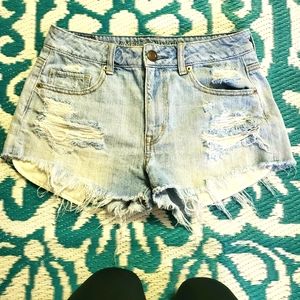 American Eagle high rise festival shorts